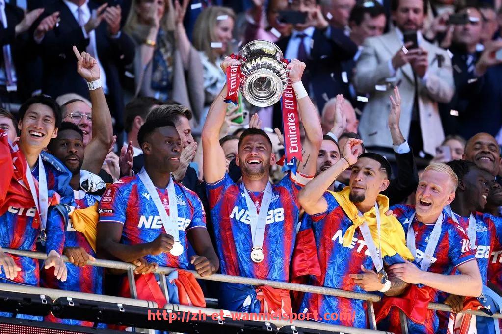 完美体育app-火箭队签约球员塔科法尔的详细介绍